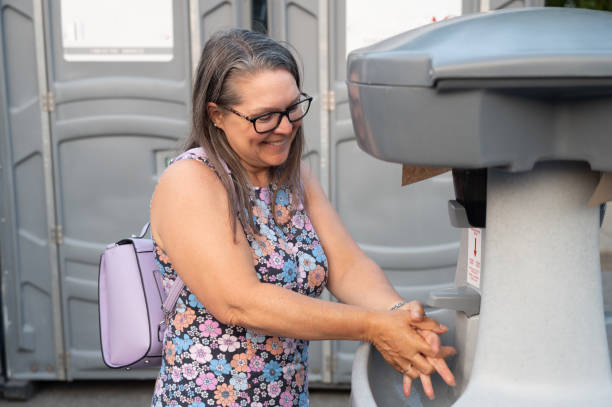 Best Portable bathroom rental  in Vandalia, OH